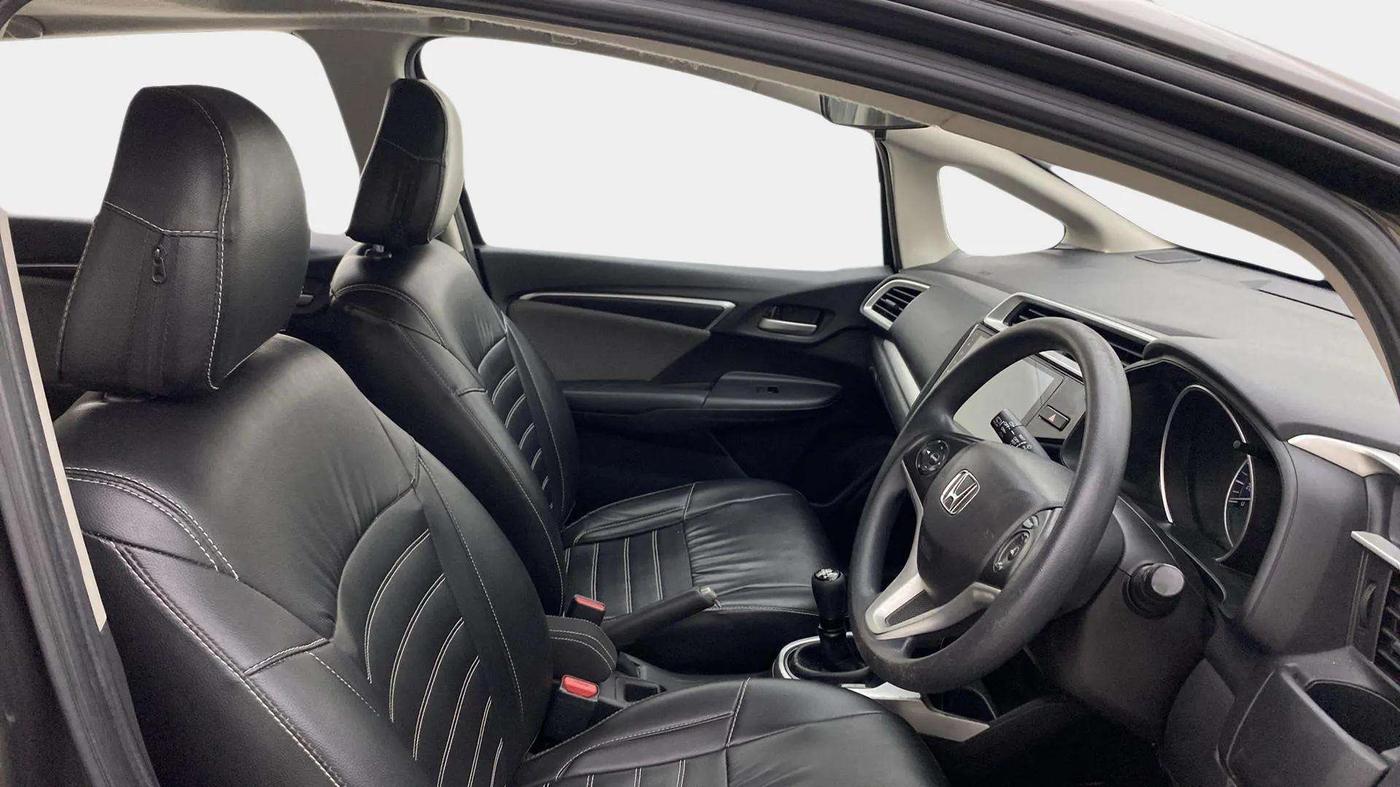 2019 Honda WR-V 1.5L I-DTEC VX MT, Diesel, Manual, 88,850 km, Right Side Front Door Cabin