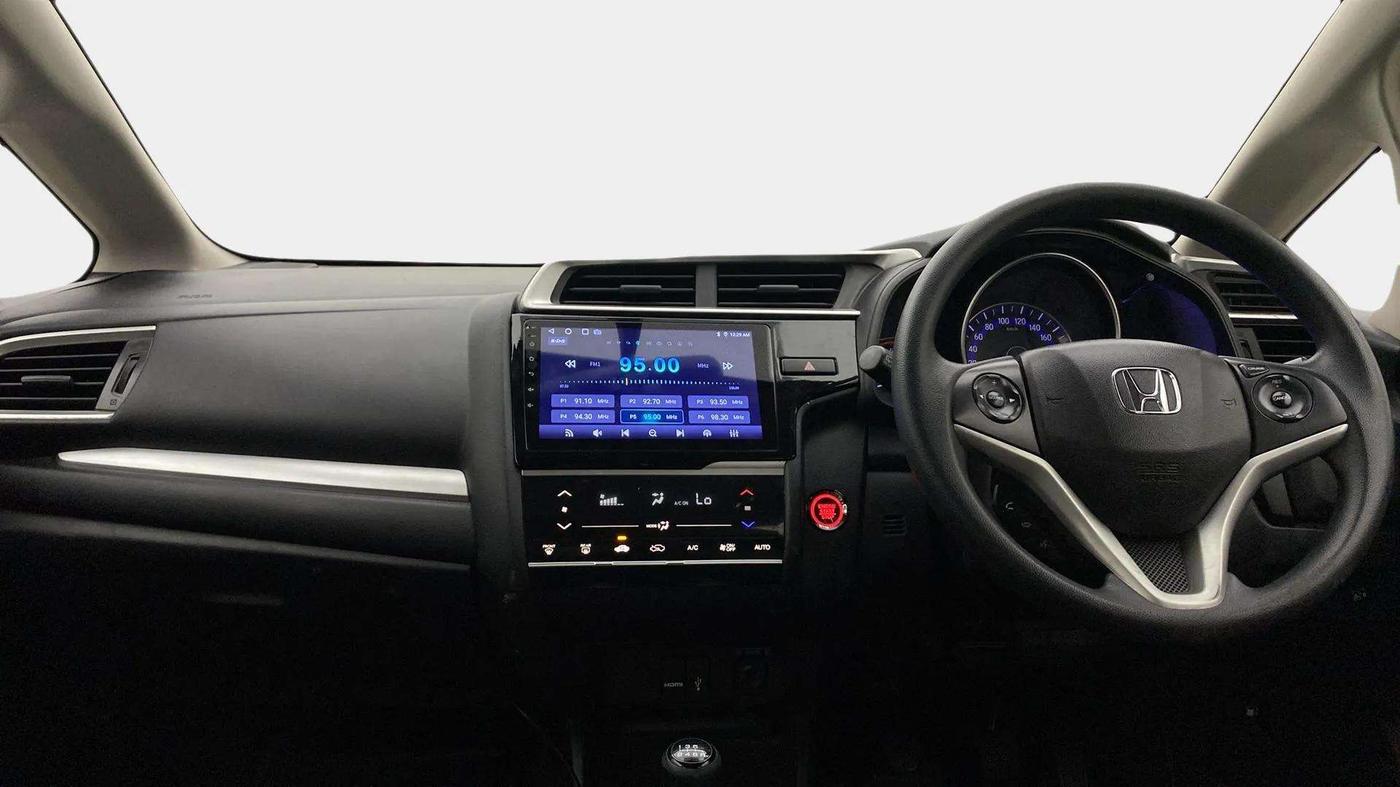 2019 Honda WR-V 1.5L I-DTEC VX MT, Diesel, Manual, 88,850 km, Dashboard