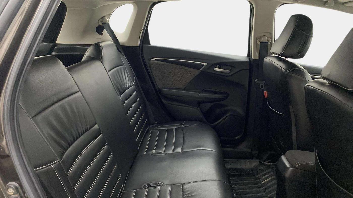 2019 Honda WR-V 1.5L I-DTEC VX MT, Diesel, Manual, 88,850 km, Right Side Rear Door Cabin