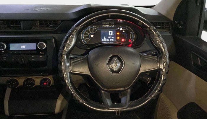 2023 Renault TRIBER RXT, Petrol, Manual, 51,069 km, Steering Wheel Close Up