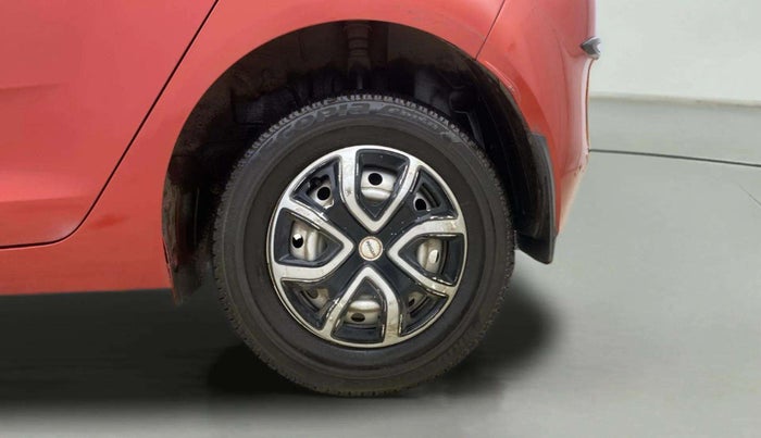 2021 Tata ALTROZ XE PETROL, Petrol, Manual, 35,913 km, Left Rear Wheel