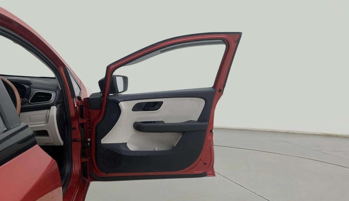 2021 Tata ALTROZ XE PETROL, Petrol, Manual, 35,913 km, RHS Front Door