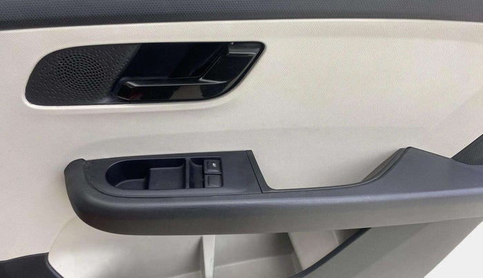 2021 Tata ALTROZ XE PETROL, Petrol, Manual, 35,913 km, Driver Side Door Panels Control