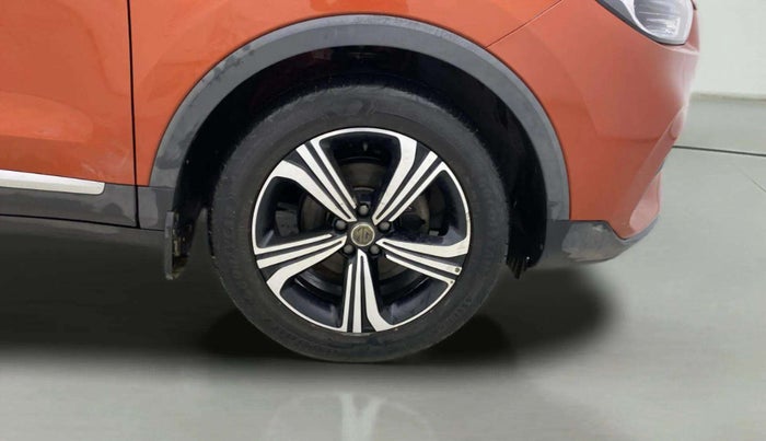 2022 MG ASTOR SHARP 1.5 CVT, Petrol, Automatic, 57,940 km, Right Front Wheel