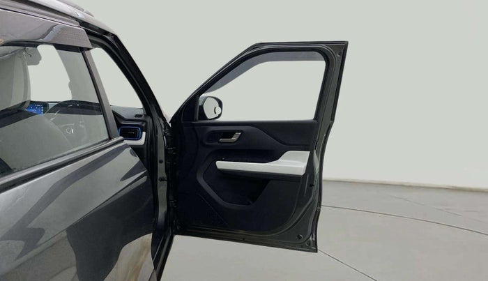 2023 Tata PUNCH CREATIVE  AMT, Petrol, Automatic, 7,615 km, RHS Front Door
