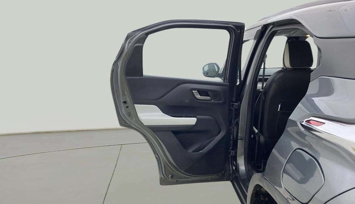 2023 Tata PUNCH CREATIVE  AMT, Petrol, Automatic, 7,615 km, LHS Rear Door