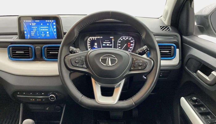 2023 Tata PUNCH CREATIVE  AMT, Petrol, Automatic, 7,615 km, Steering Wheel Close Up