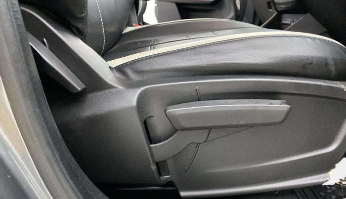2023 Tata PUNCH CREATIVE  AMT, Petrol, Automatic, 7,615 km, Driver Side Adjustment Panel
