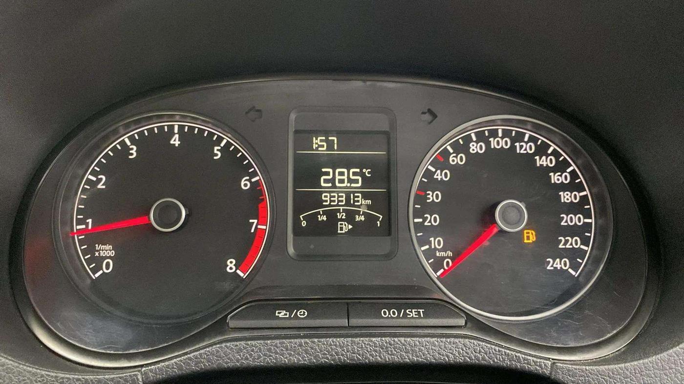 2019 Volkswagen Ameo TRENDLINE 1.0L, Petrol, Manual, 93,378 km, Odometer Image