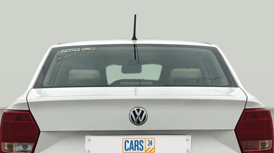 2019 Volkswagen Ameo TRENDLINE 1.0L, Petrol, Manual, 93,378 km, Rear Windshield