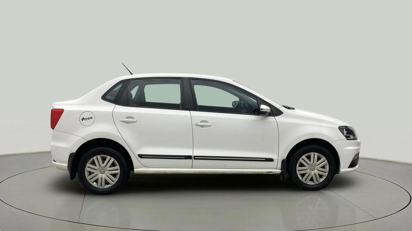 2019 Volkswagen Ameo TRENDLINE 1.0L, Petrol, Manual, 93,378 km, Right Side View