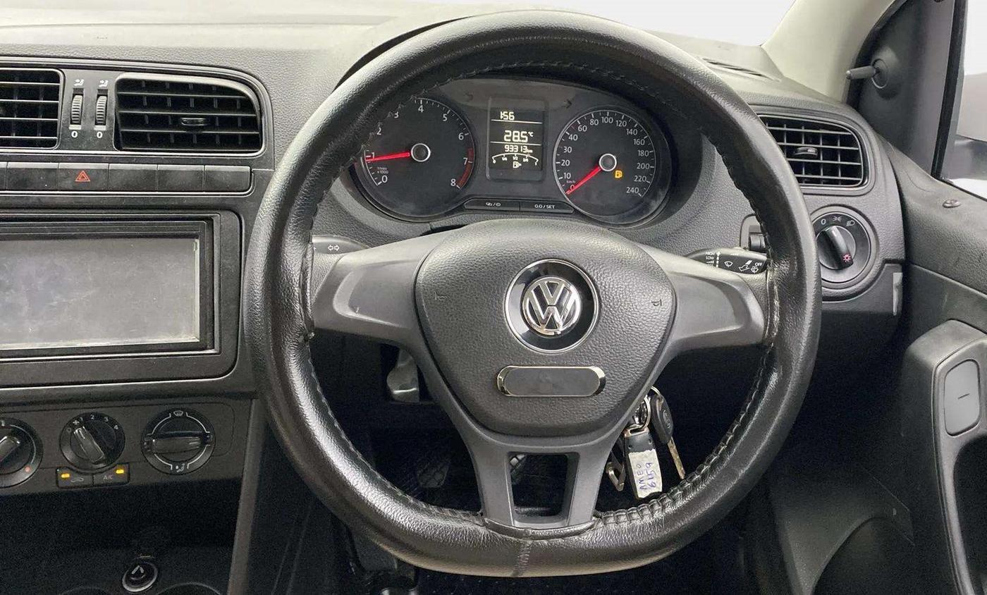 2019 Volkswagen Ameo TRENDLINE 1.0L, Petrol, Manual, 93,378 km, Steering Wheel Close Up