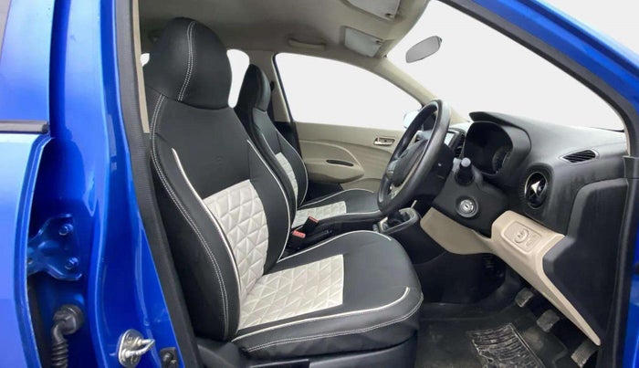 2019 Hyundai NEW SANTRO SPORTZ MT, Petrol, Manual, 56,431 km, Right Side Front Door Cabin