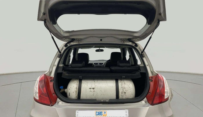 2017 Maruti Swift VXI, CNG, Manual, 62,168 km, Boot Open Zoomed View