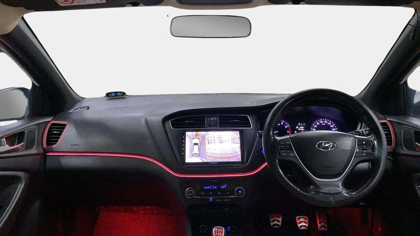 2018 Hyundai i20 Active 1.2 SX, Petrol, Manual, 62,635 km, Dashboard