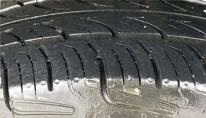 2022 Maruti S PRESSO VXI AMT, Petrol, Automatic, 79,524 km, Left Rear Tyre Tread