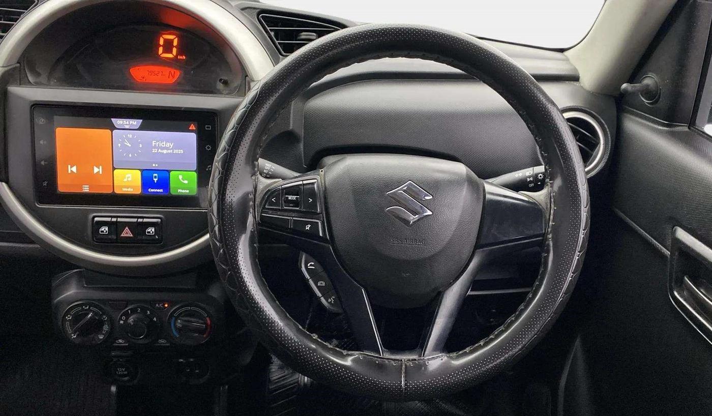 2022 Maruti S PRESSO VXI AMT, Petrol, Automatic, 79,709 km, Steering Wheel Close Up