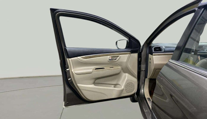 2019 Maruti Ciaz ALPHA 1.5 SHVS PETROL, Petrol, Manual, 51,661 km, LHS Front Door