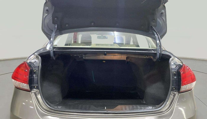 2019 Maruti Ciaz ALPHA 1.5 SHVS PETROL, Petrol, Manual, 51,661 km, Boot Inside