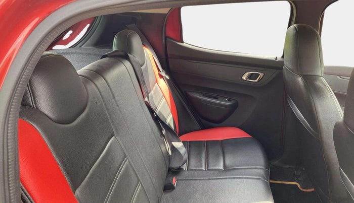 2019 Renault Kwid RXT 1.0 AMT (O), Petrol, Automatic, 36,775 km, Right Side Rear Door Cabin