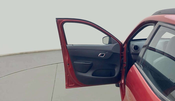 2019 Renault Kwid RXT 1.0 AMT (O), Petrol, Automatic, 36,775 km, LHS Front Door