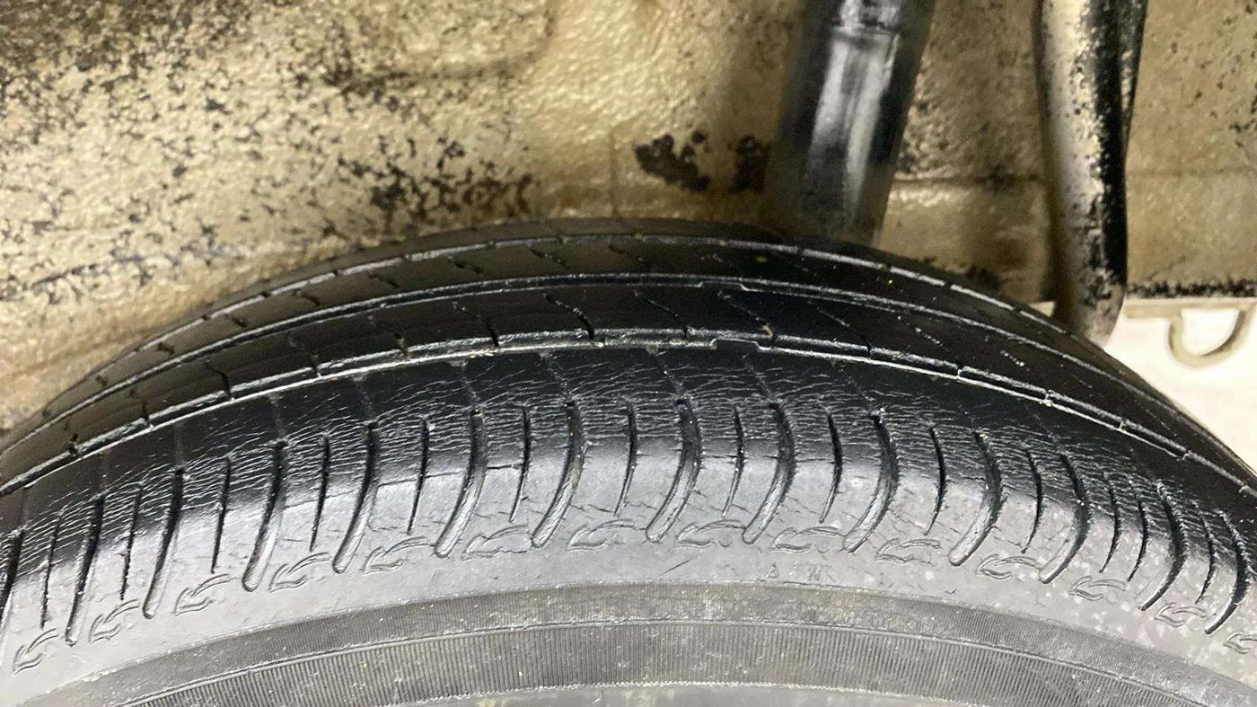 2021 Maruti S PRESSO VXI, Petrol, Manual, 37,904 km, Left Rear Tyre Tread