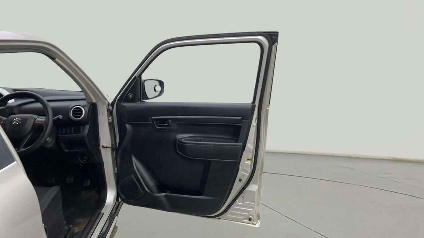 2021 Maruti S PRESSO VXI, Petrol, Manual, 37,904 km, RHS Front Door