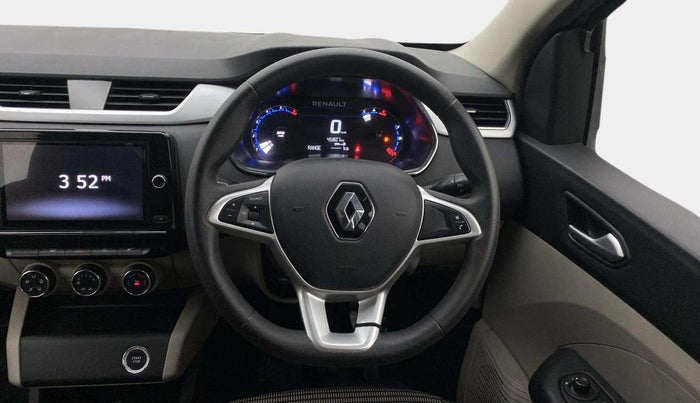2023 Renault TRIBER RXZ, Petrol, Manual, 45,801 km, Steering Wheel Close Up
