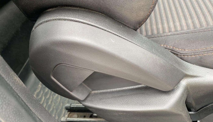 2020 Ford FREESTYLE TITANIUM 1.5 DIESEL, Diesel, Manual, 81,603 km, Driver Side Adjustment Panel