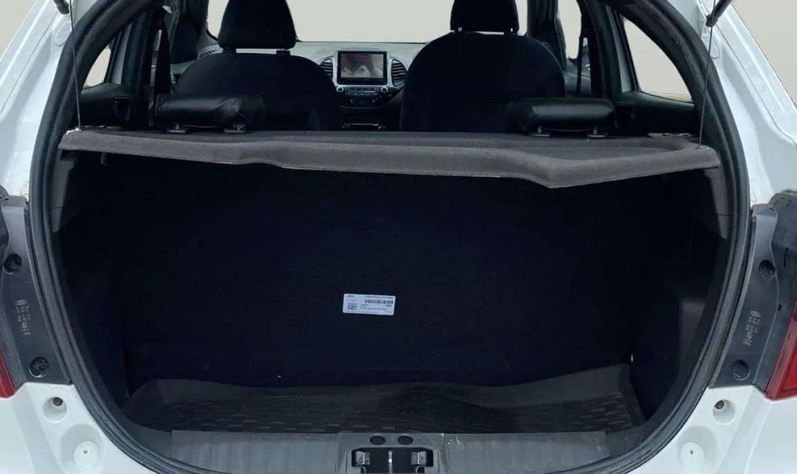 2020 Ford FREESTYLE TITANIUM 1.5 DIESEL, Diesel, Manual, 81,603 km, Boot Inside