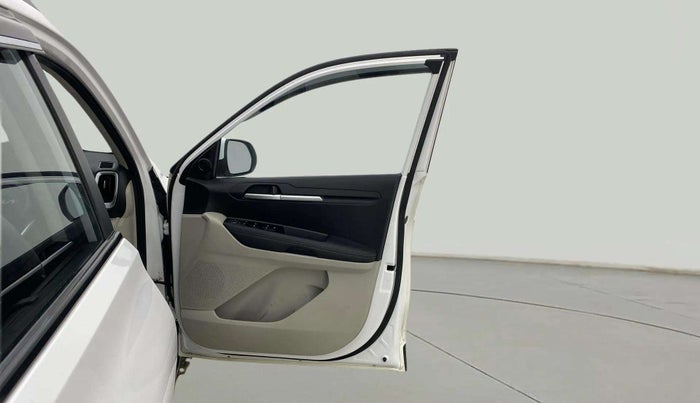 2022 KIA SONET HTX 1.5 AT, Diesel, Automatic, 69,252 km, RHS Front Door