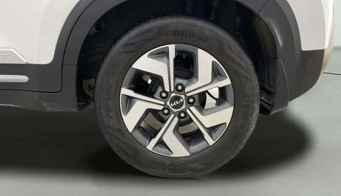 2022 KIA SONET HTX 1.5 AT, Diesel, Automatic, 69,252 km, Left Rear Wheel