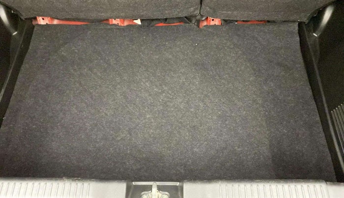2023 Maruti Swift ZXI PLUS AMT DUAL TONE, Petrol, Automatic, 17,840 km, Boot Open Zoomed View