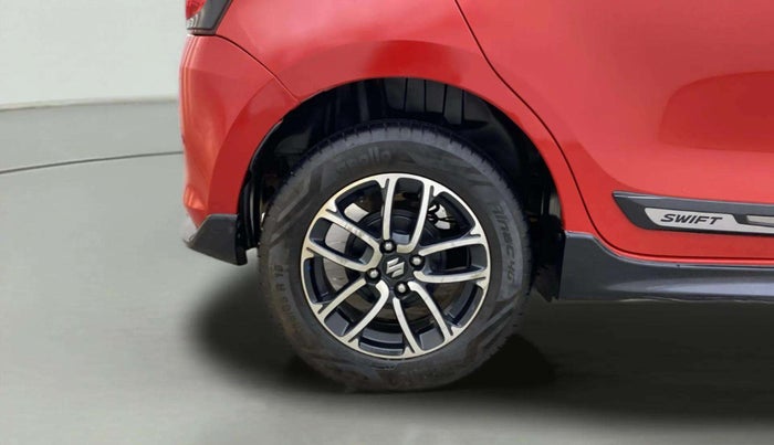2023 Maruti Swift ZXI PLUS AMT DUAL TONE, Petrol, Automatic, 17,840 km, Right Rear Wheel