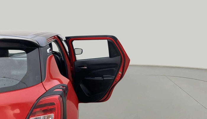 2023 Maruti Swift ZXI PLUS AMT DUAL TONE, Petrol, Automatic, 17,840 km, RHS Rear Door