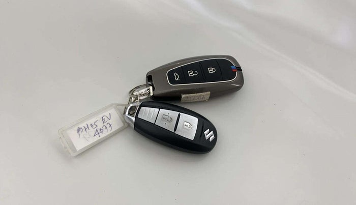 2022 Maruti S Cross ZETA AT 1.5, Petrol, Automatic, 45,432 km, Key Close Up