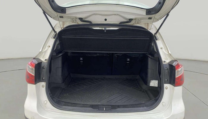 2022 Maruti S Cross ZETA AT 1.5, Petrol, Automatic, 45,432 km, Boot Inside
