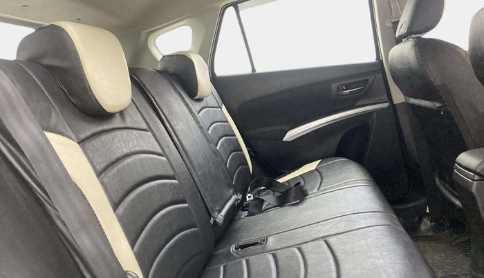2022 Maruti S Cross ZETA AT 1.5, Petrol, Automatic, 45,432 km, Right Side Rear Door Cabin
