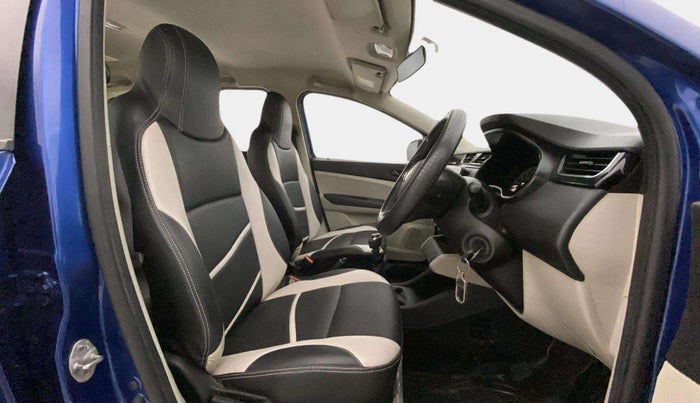 2021 Renault TRIBER RXT, Petrol, Manual, 55,363 km, Right Side Front Door Cabin