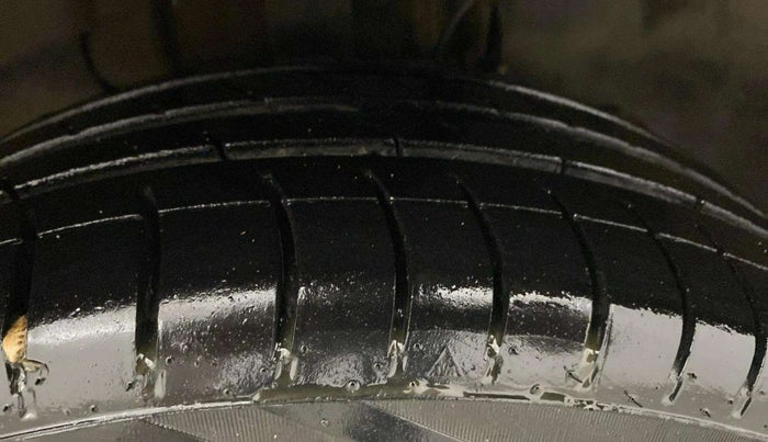 2022 Tata Tiago XZ PLUS CNG, CNG, Manual, 54,724 km, Right Front Tyre Tread