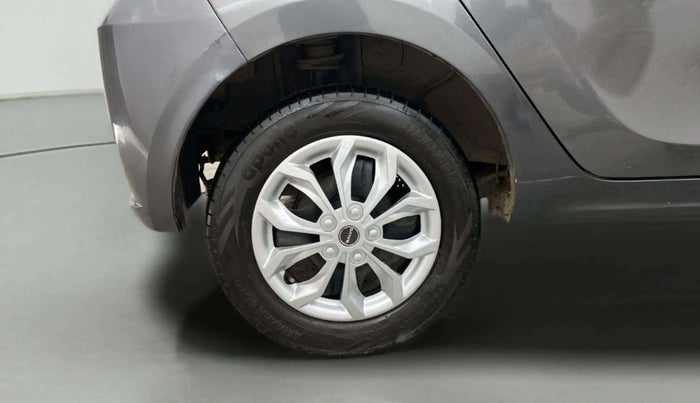 2022 Tata Tiago XZ PLUS CNG, CNG, Manual, 54,724 km, Right Rear Wheel
