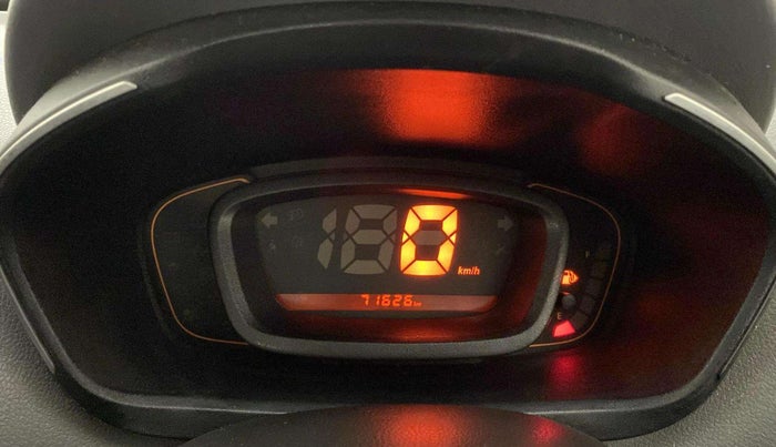 2017 Renault Kwid RXT 1.0 (O), Petrol, Manual, 71,623 km, Odometer Image