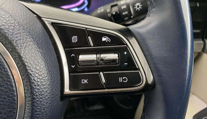 2022 KIA CARENS LUXURY PLUS 1.4 PETROL 7 STR, Petrol, Manual, 28,902 km, Adaptive Cruise Control