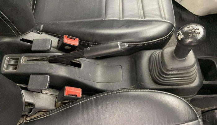 2019 Maruti Eeco 5 STR WITH A/C+HTR, CNG, Manual, 50,404 km, Gear Lever