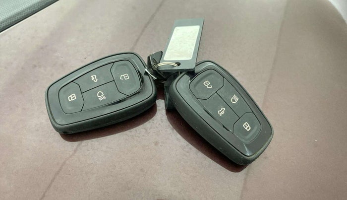 2021 Tata TIGOR XZ PLUS PETROL, Petrol, Manual, 44,902 km, Key Close Up