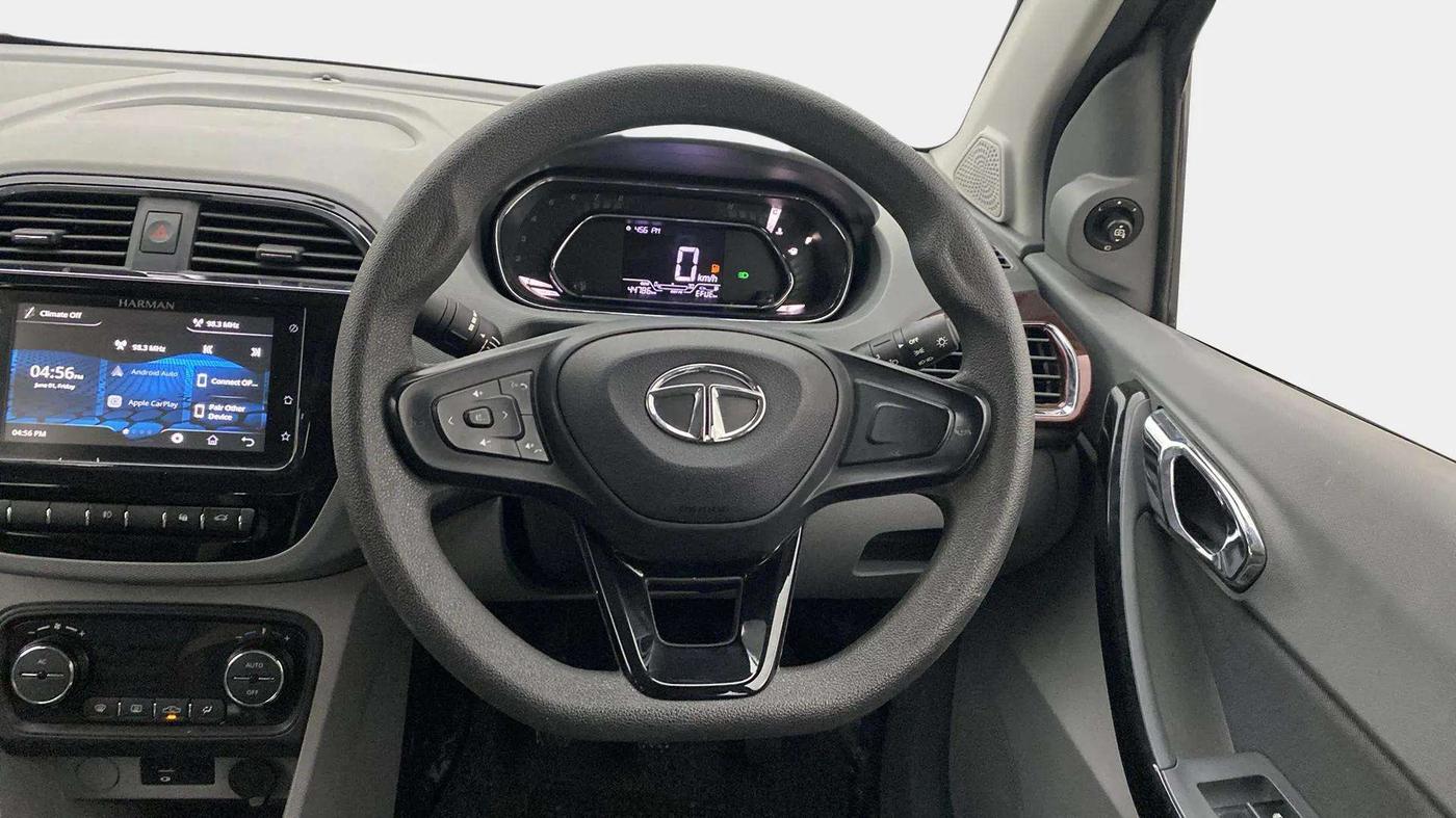 2021 Tata TIGOR XZ PLUS PETROL, Petrol, Manual, 44,902 km, Steering Wheel Close Up
