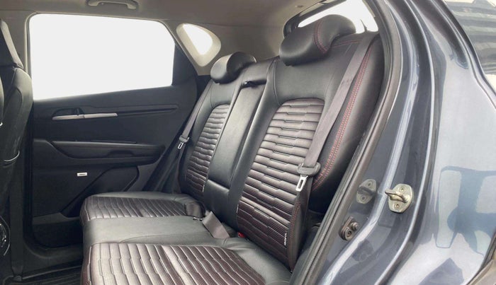 2020 KIA SONET GTX PLUS 1.5 AT, Diesel, Automatic, 56,973 km, Right Side Rear Door Cabin