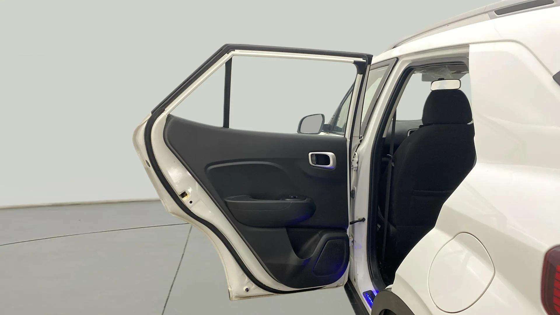 LHS-Rear-Door-Open