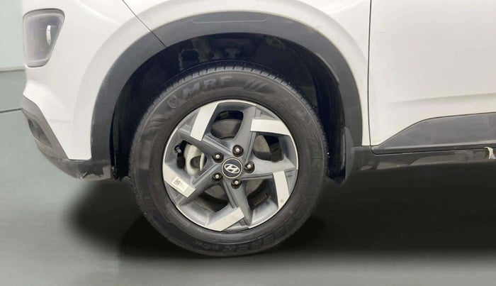 2021 Hyundai VENUE SX 1.0 TURBO, Petrol, Manual, 17,953 km, Left Front Wheel
