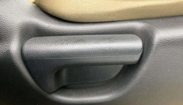2018 Honda City 1.5L I-VTEC V MT, Petrol, Manual, 24,148 km, Driver Side Adjustment Panel